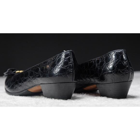 Salvatore Ferragamo Vara Black Croc Embossed Bow Leather Pumps Classic Womens 8 - Picture 13 of 14